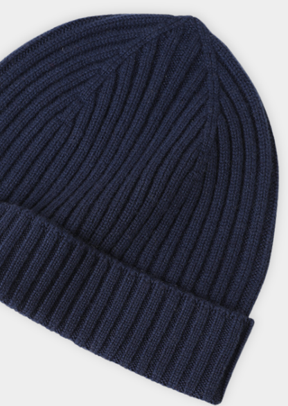 Samantha - Warm Cashmere Wintertime Essentials | By Julian & Claire Toronto