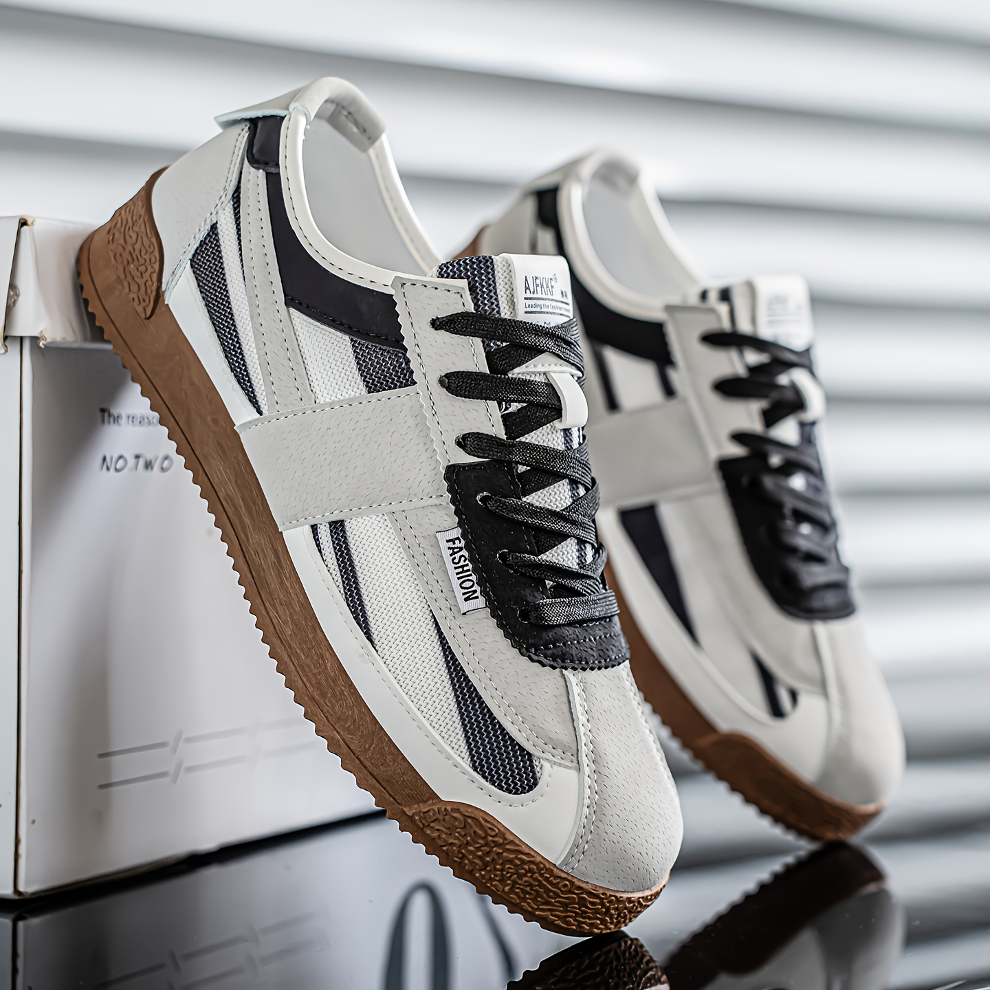 Kasen - Classic Urban Sneakers | By Julian & Claire Toronto