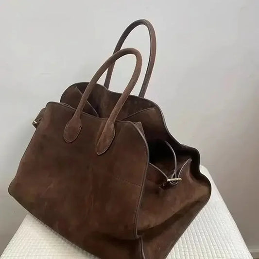 Jordan  – Timeless Vintage Minimalist Handbag | By Julian & Claire Toronto